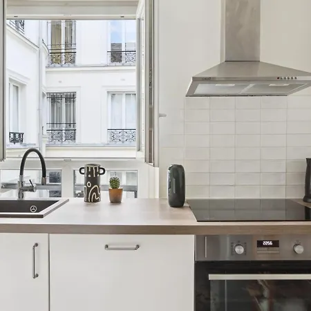 Daire Le Marais & Les Halles - 2br - Cityapartmentstay Paris